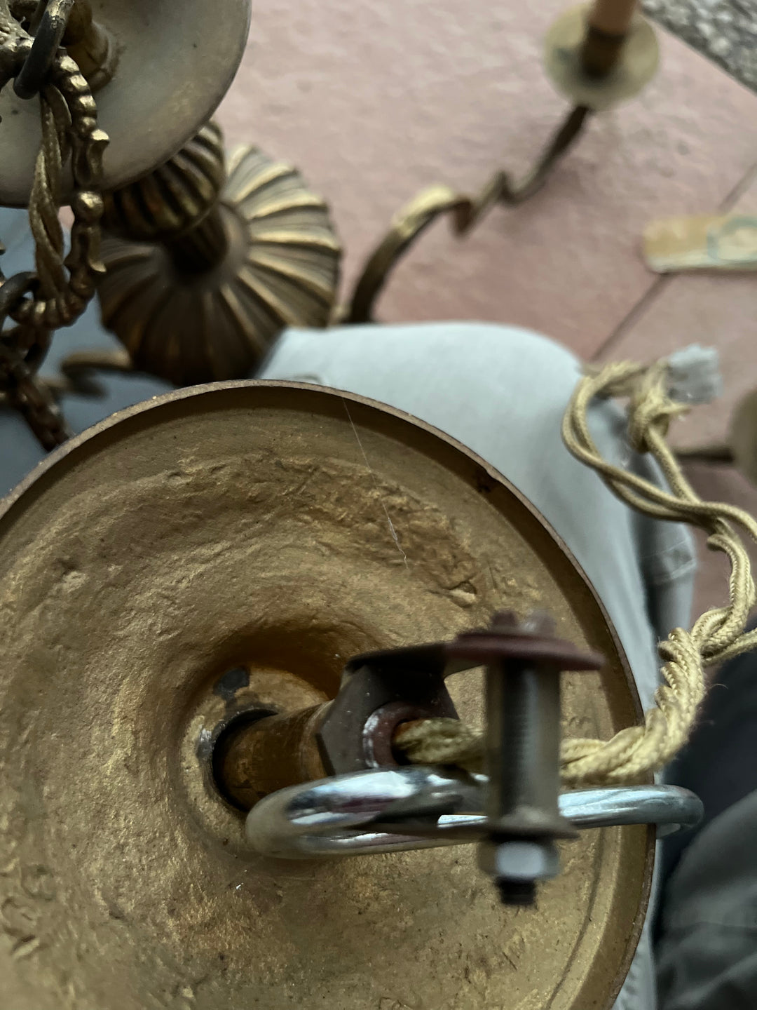 lustre en bronze massif doré 6 style louis XVI