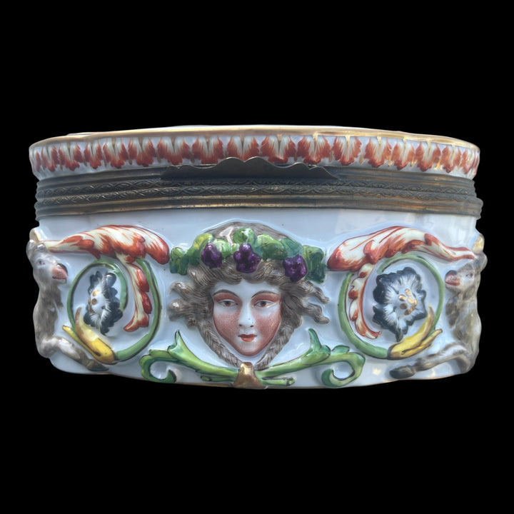 boîte à bijoux Capodimonte xixe la forge de vulcain