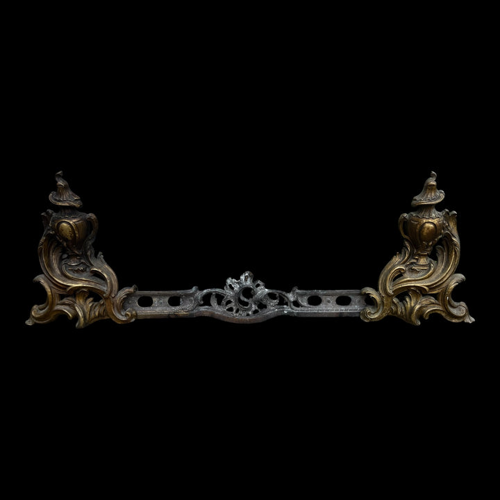 chenet en bronze style louis xv