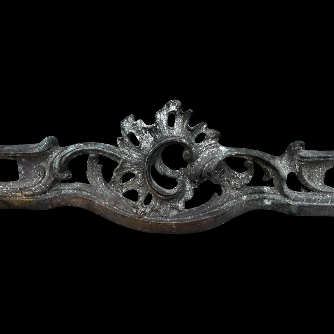 chenet en bronze style louis xv
