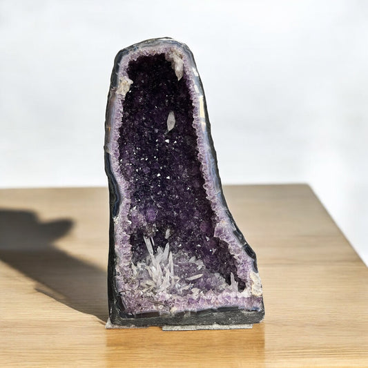 Amethyst calcite geode Brazil AMG6