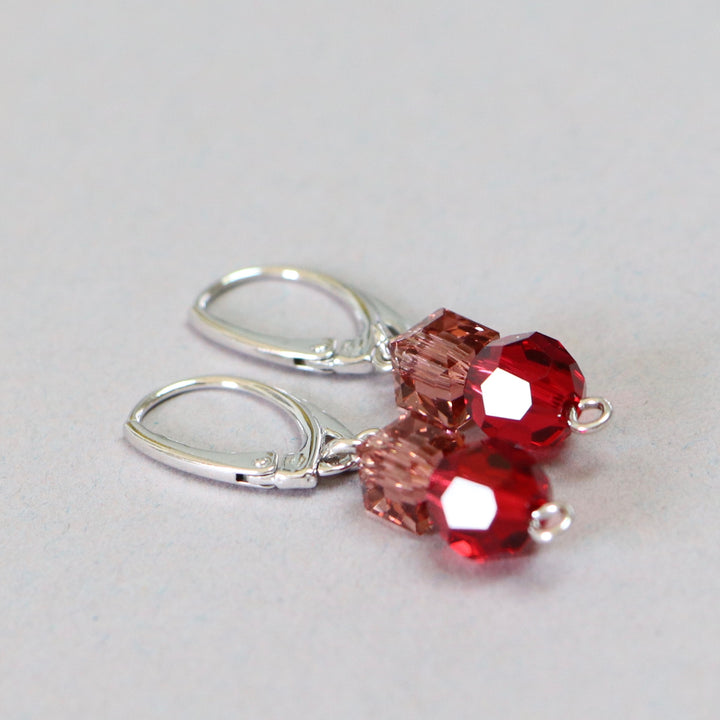 Boucles d'oreilles, cristaux Swarovski, argent rhodié, rouge, POMPON