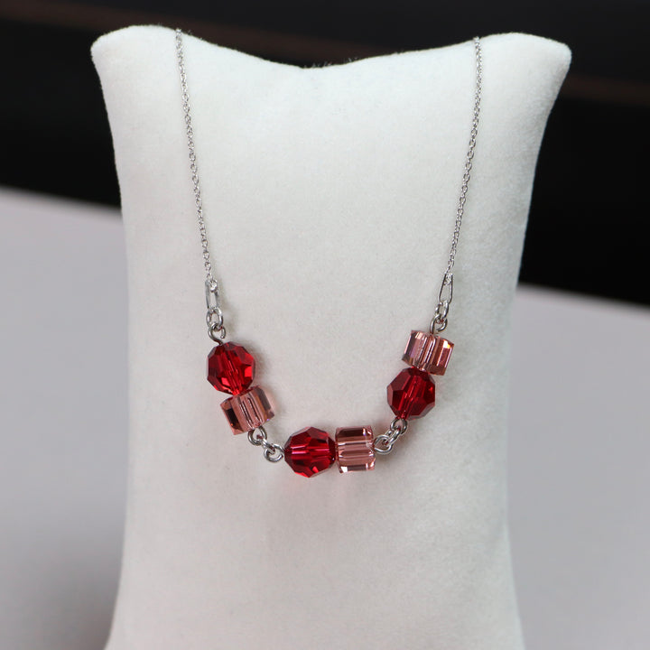 Collier, cristaux Swarovski, argent rhodié, rouge, POMPON