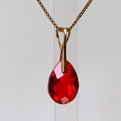 Pendentif avec cristaux Swarovski, argent doré, rouge, KATE