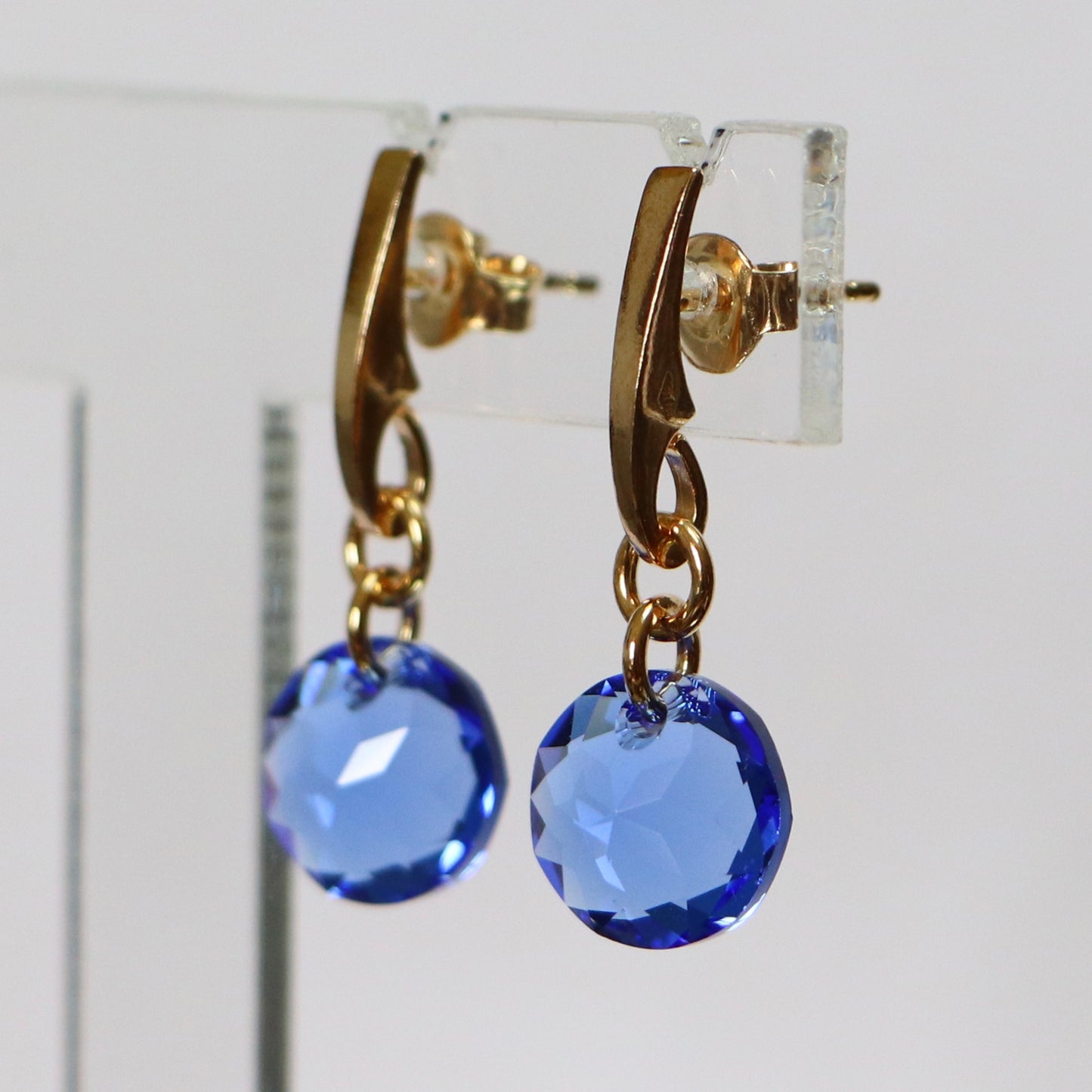 Boucles d'oreilles, cristaux Swarovski, argent doré, bleu, BONBON