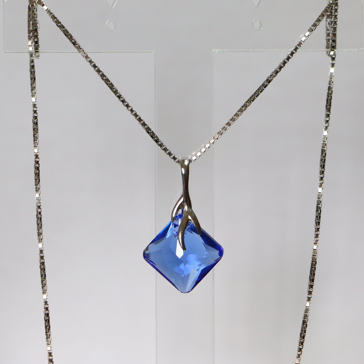 Pendentif, cristaux Swarovski, argent rhodié, bleu, AGATHE