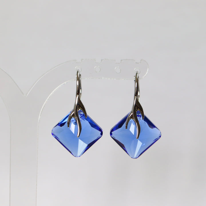 Earrings, Swarovski crystals, rhodium-plated silver, blue, AGATHE