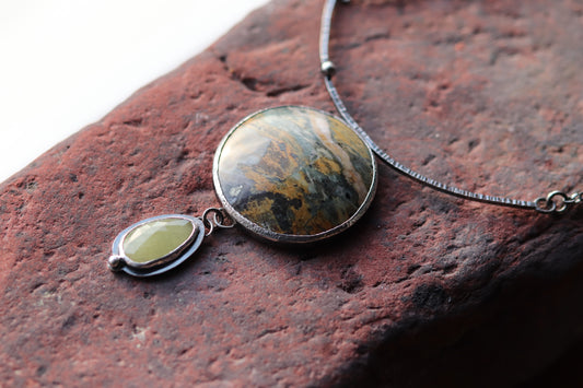 Necklace with multicolored jasper and yellow sapphire, patinated 925 silver