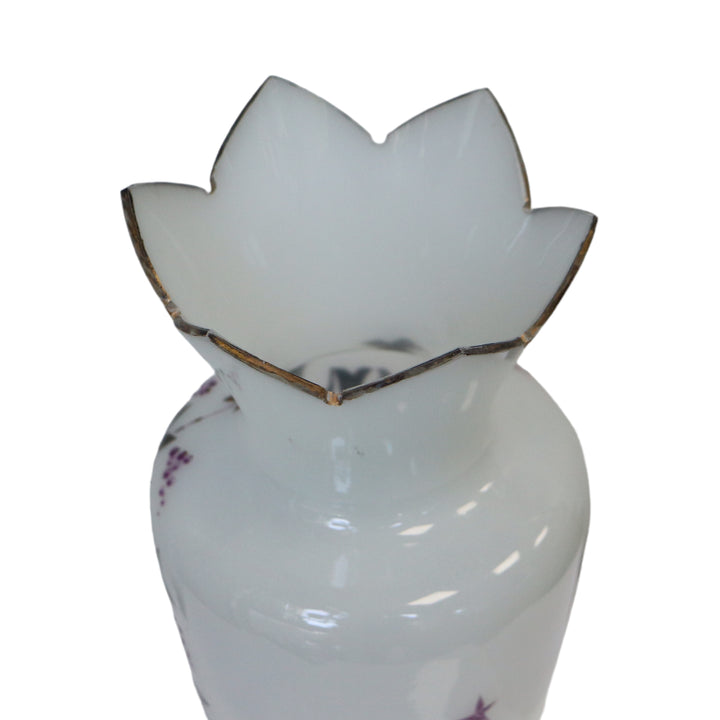 Religious vase with maria in white opaline XIX