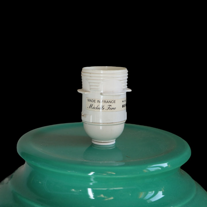 Lampe vintage en céramique verte turquoise,  création Michelle Férec, avec abat-jour en tissu d’éditeur