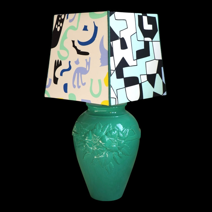 Lampe vintage en céramique verte turquoise,  création Michelle Férec, avec abat-jour en tissu d’éditeur