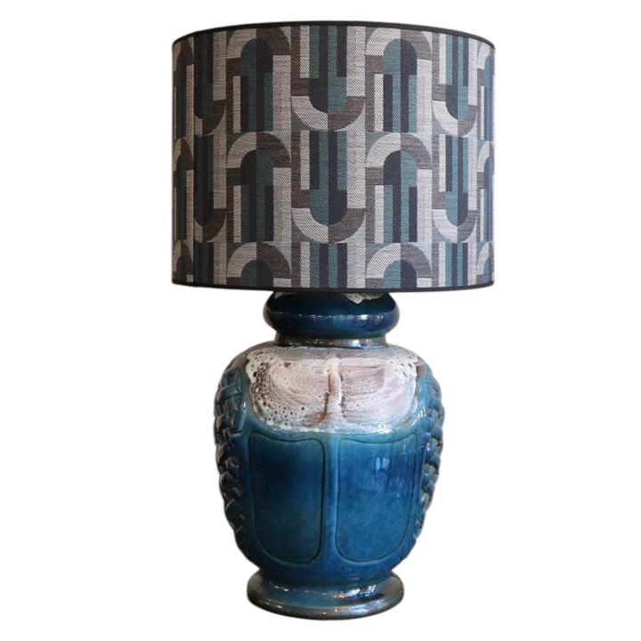 Lampe vintage - bleu – Fat Lava – West Germany, avec abat-jour en tissu d’éditeur