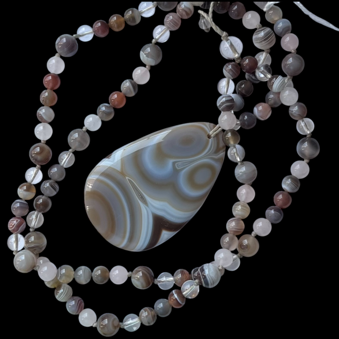 Collier MALA avec pendentif en agate