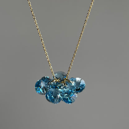 Collier avec cristaux Swarovski, bleu aquamarine, 202, argent doré, MARGOT