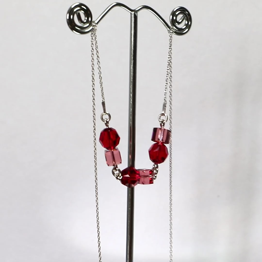 Collier, cristaux Swarovski, argent rhodié, rouge, POMPON