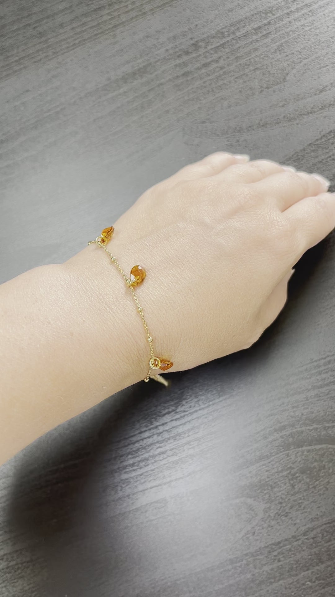 Armband mit Swarovski -Kristallen, Regensammlung, 203, goldenes Silber