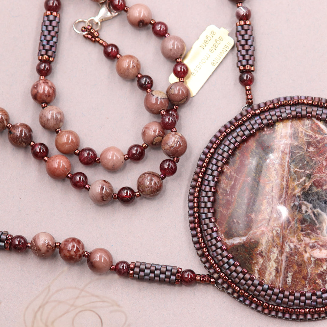 Embroidered necklace with listwaenite and coffee jasper