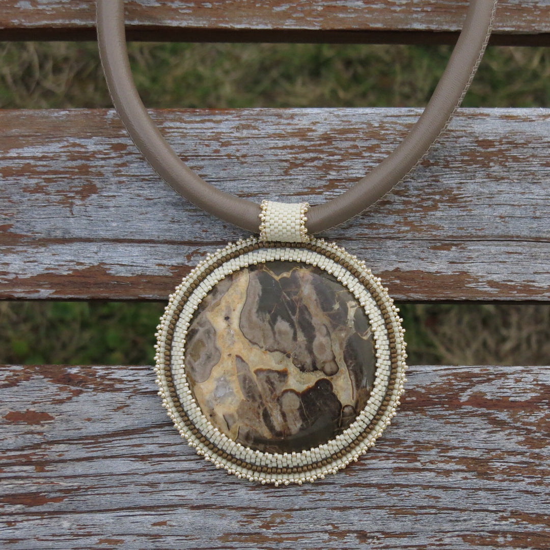 Necklace with septaria, leather, gold-plated surgical steel clasp