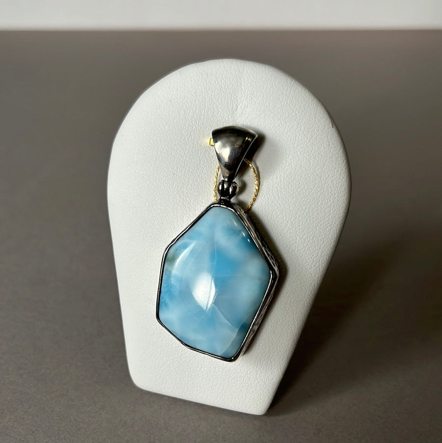 Pendentif en argent avec larimar 