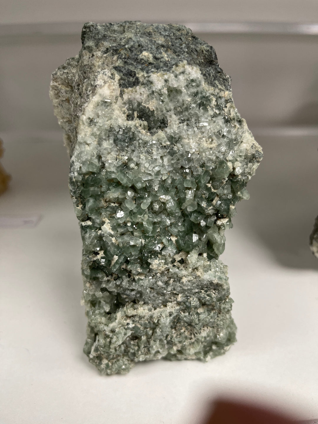 Albite byssolite France DR120