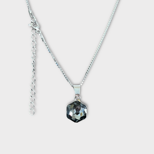 Collier avec cristaux Swarovski, collection HONEY, gris argenté, argent rhodié
