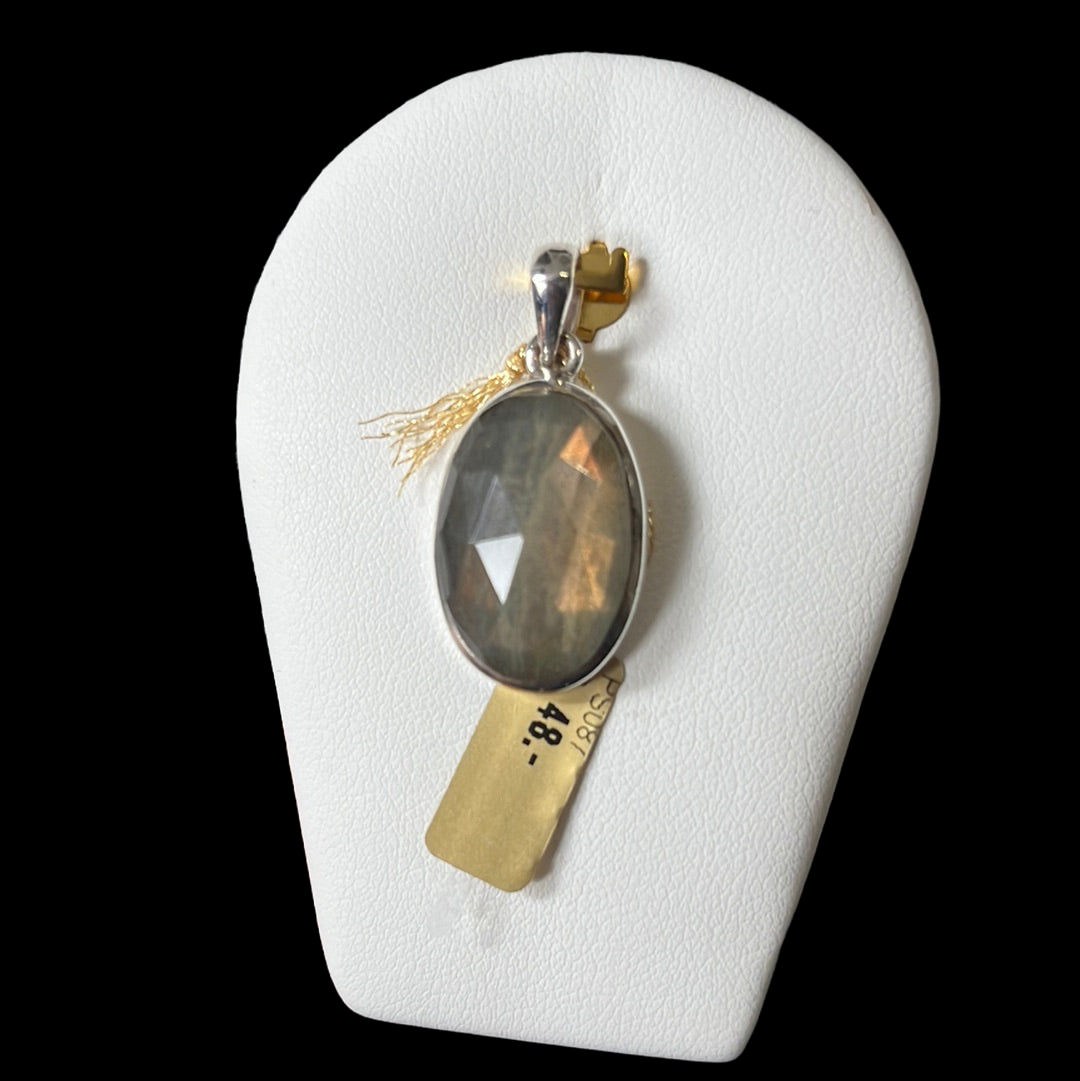 Pendentif en argent avec labradorite  PS087