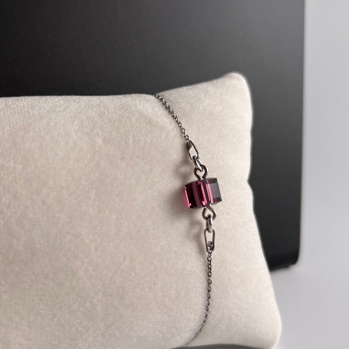 Armband mit Swarovski -Kristallen, Mauve, Rhodié Silber, Kreuzung