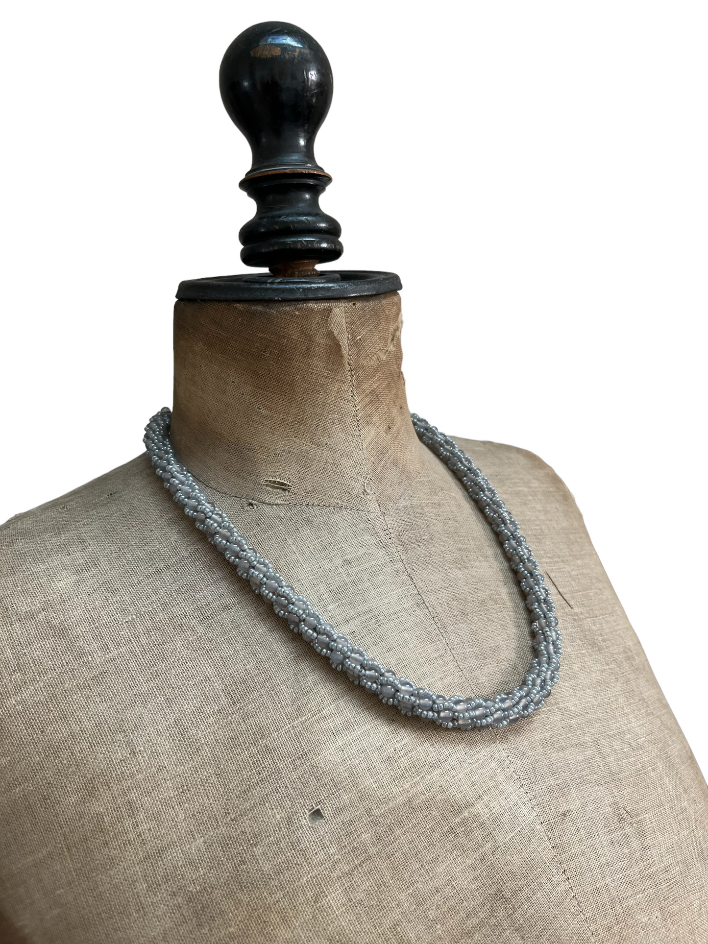 Crochet necklace in agate and Miyuki beads, 51 cm
