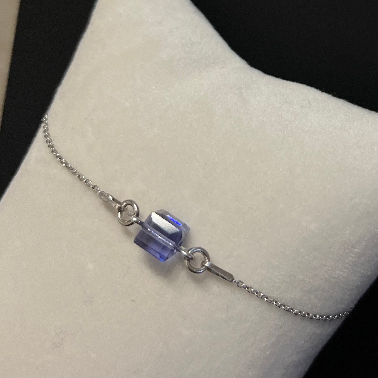 Bracelet with Swarovski crystals, tanzanite blue, rhodium-plated silver, SQUARE