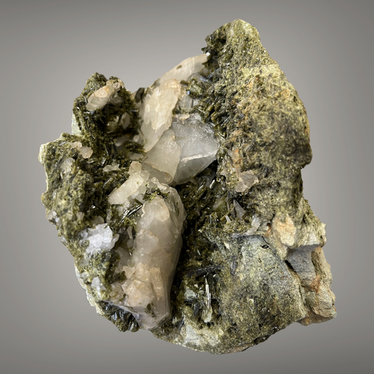 Epidote quartz à âme France DA174