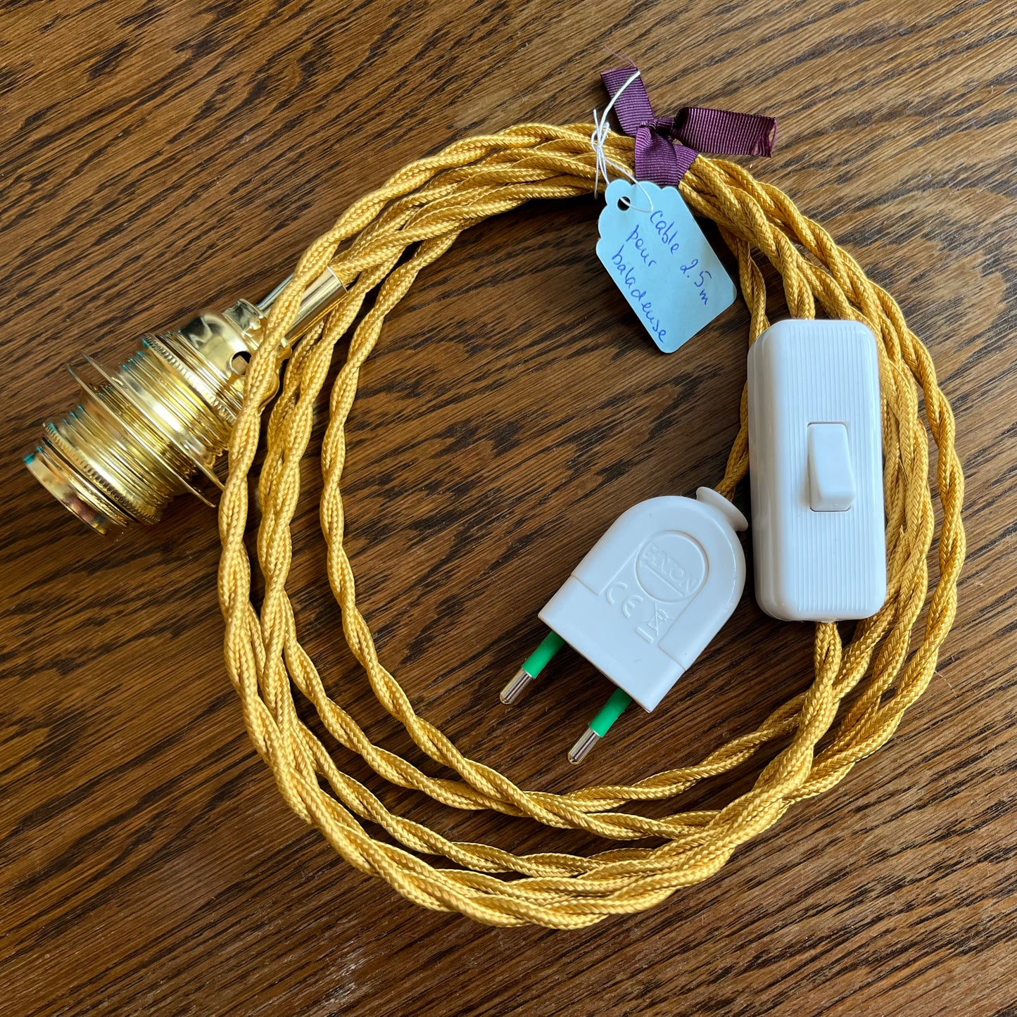 Câble textile pour une lampe baladeuse C001
