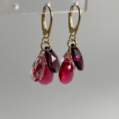 Boucles d'oreilles avec cristaux Swarovski, argent doré, rouge framboise, FLEUR