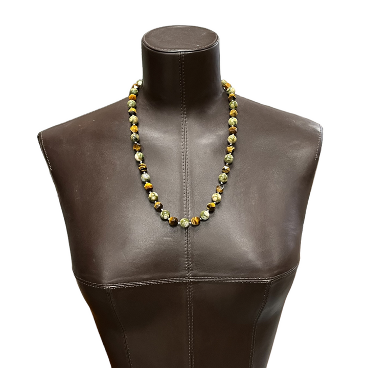 Knotted necklace in natural stones (rhyolite, tiger's eye), mid-length 56 cm