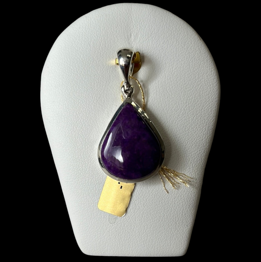 Pendentif en argent avec sugilite  PS070