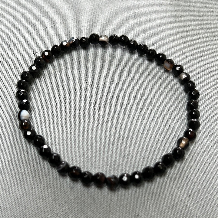 BLACK ONYX bracelet faceted stones 4 mm