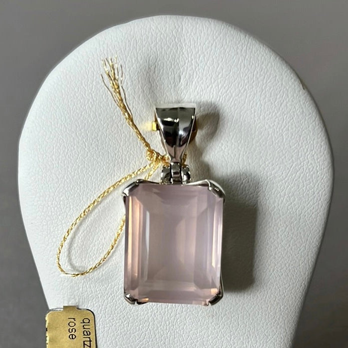 Silver pendant with rose quartz PS039