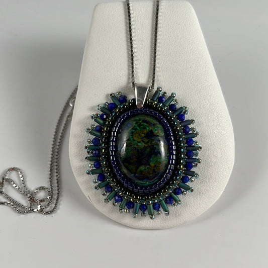 Embroidered necklace with Azurite Malachite and lapis lazuli