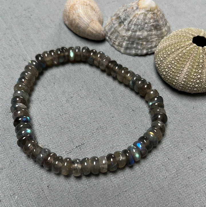 LABRADORITE bracelet with round stones 7x3 mm